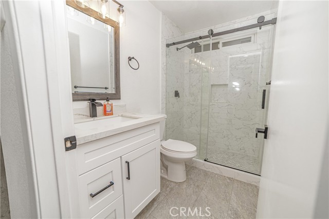 Detail Gallery Image 12 of 36 For 12141 Centralia St #208,  Lakewood,  CA 90715 - 2 Beds | 2 Baths