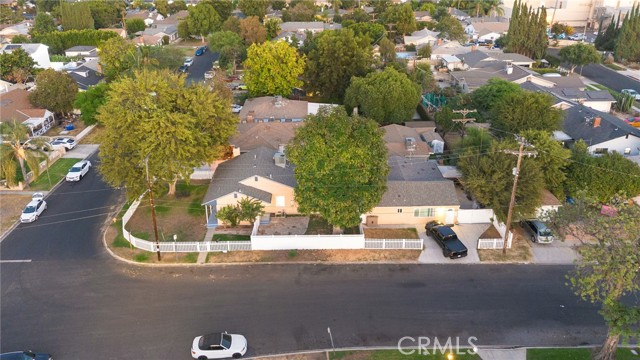 Detail Gallery Image 30 of 32 For 14754 Bassett St, Van Nuys,  CA 91405 - – Beds | – Baths