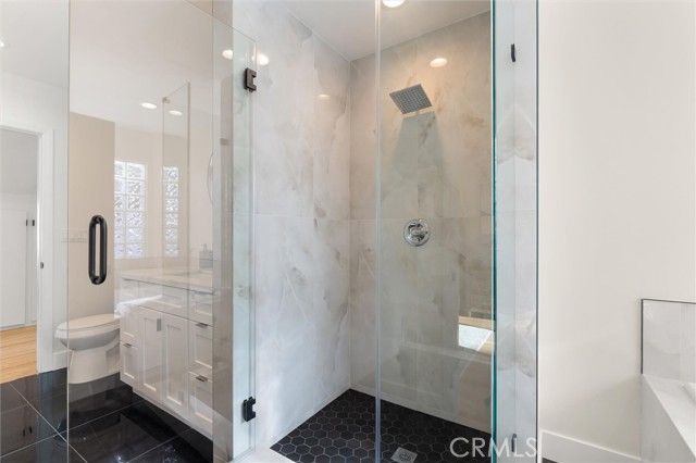 16914 Flanders, Granada Hills CA: https://media.crmls.org/medias/f33beb40-6209-4cb4-b5fb-db16ba1fa767.jpg