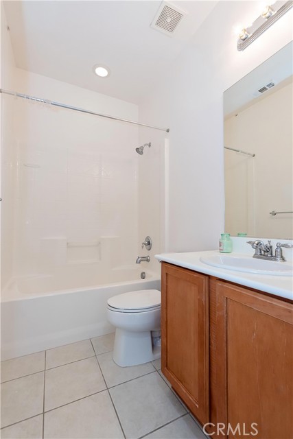 Detail Gallery Image 38 of 47 For 3147 Kildare, Lancaster,  CA 93536 - 3 Beds | 3 Baths