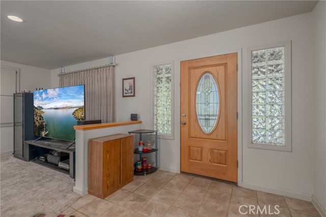 Detail Gallery Image 6 of 35 For 8656 Paradise Valley Bld, Lucerne,  CA 95458 - 3 Beds | 2/1 Baths