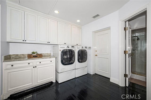 Detail Gallery Image 42 of 51 For 1541 Dolphin, Corona Del Mar,  CA 92625 - 3 Beds | 3/1 Baths