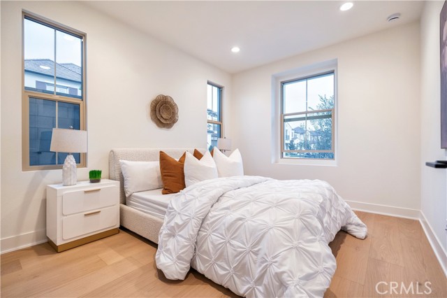 149 Somera, Irvine CA: https://media.crmls.org/medias/f33c687e-a9bc-4504-b972-feac9fa2bbd1.jpg
