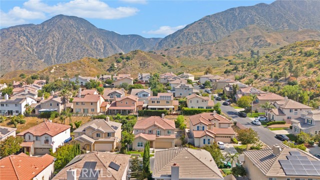 Detail Gallery Image 31 of 39 For 12116 via Santa Rosa, Sylmar,  CA 91342 - 4 Beds | 3 Baths