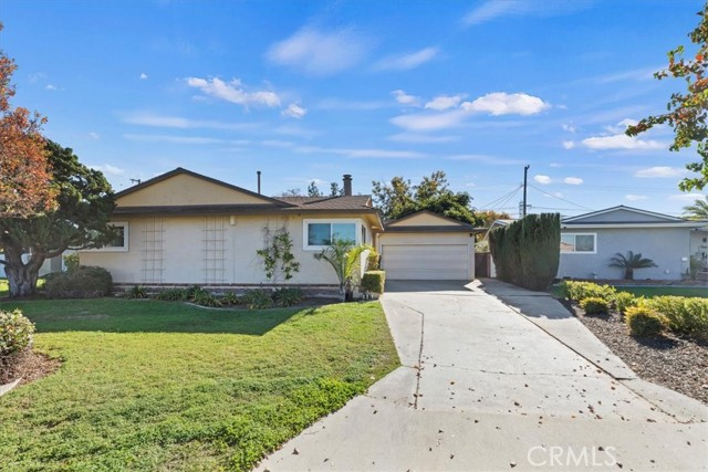 Detail Gallery Image 3 of 45 For 2122 W Harle, Anaheim,  CA 92804 - 4 Beds | 2 Baths