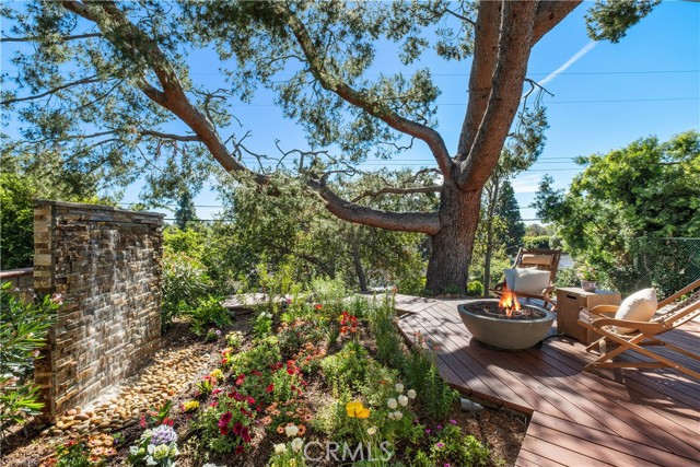 Detail Gallery Image 32 of 48 For 2120 Yucca, Fullerton,  CA 92835 - 4 Beds | 4 Baths