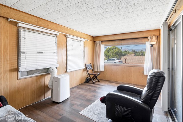 44725 E. Florida Avenue, Hemet CA: https://media.crmls.org/medias/f33db001-27ba-423b-9837-ebcb8e97ef0b.jpg