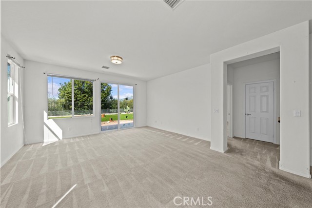 Detail Gallery Image 6 of 15 For 1486 Signal Peak, Beaumont,  CA 92223 - 2 Beds | 2 Baths