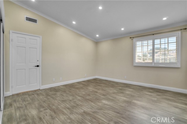 9455 Brandon Court, Northridge CA: https://media.crmls.org/medias/f33e7cc0-4def-4f2f-ad0a-d27c99c0dbf4.jpg