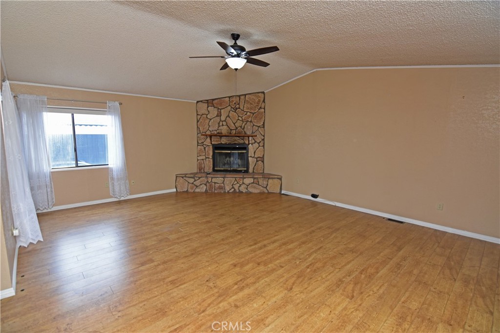 MLS #CV25261947 image #4