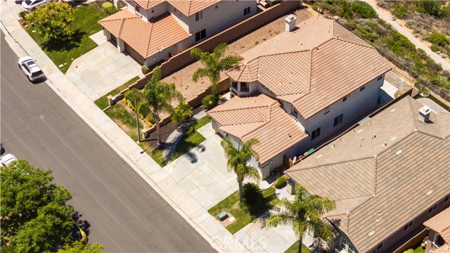 44839 Mumm Street, Temecula CA: https://media.crmls.org/medias/f33f398d-9a61-454c-898e-d48073afa246.jpg