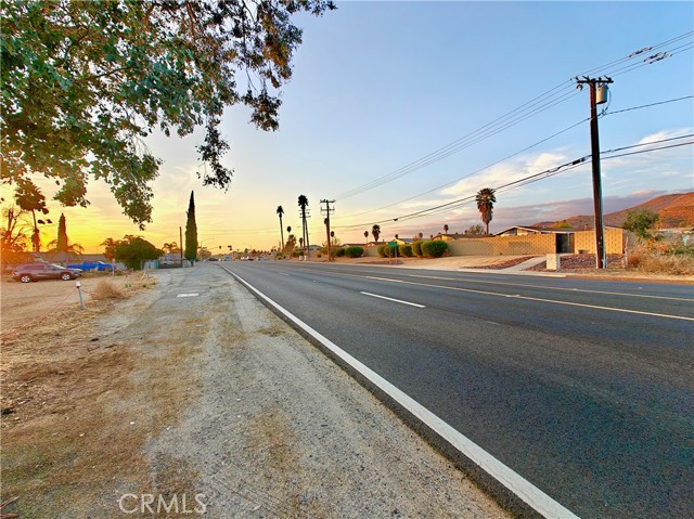 0 Mission Boulevard, Jurupa Valley CA: https://media.crmls.org/medias/f33f48ee-48c1-49b0-93b0-66d3ed98d22a.jpg