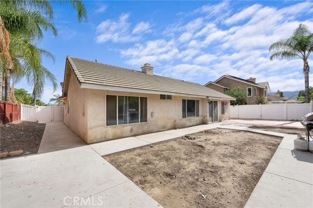 Detail Gallery Image 11 of 43 For 32009 Bourges, Lake Elsinore,  CA 92530 - 3 Beds | 2 Baths