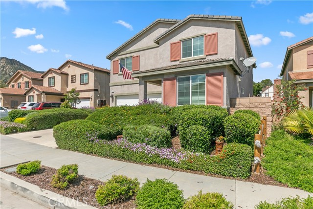 Detail Gallery Image 1 of 36 For 30015 Victoria Way, Lake Elsinore,  CA 92530 - 4 Beds | 3 Baths