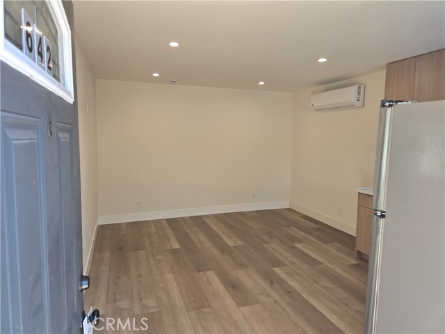Detail Gallery Image 3 of 7 For 642 W Glenoaks Bld #C,  Glendale,  CA 91202 - 1 Beds | 1 Baths