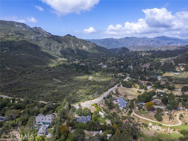 Detail Gallery Image 10 of 75 For 24300 Sylvan Glen Rd, Calabasas,  CA 91302 - 5 Beds | 3 Baths