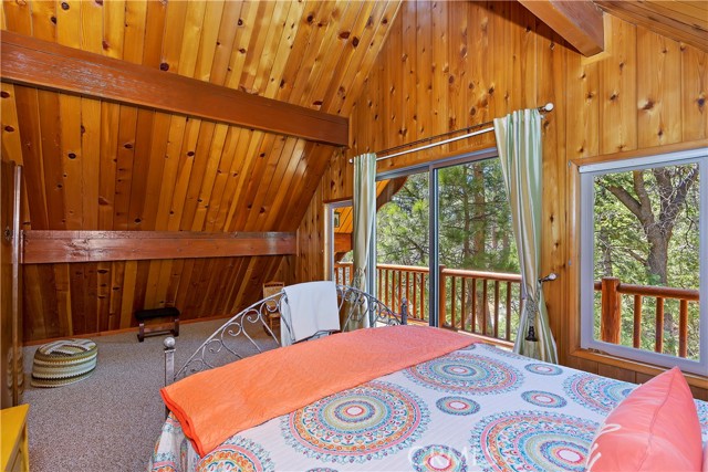 Detail Gallery Image 23 of 36 For 43413 Sheephorn Rd, Big Bear Lake,  CA 92315 - 4 Beds | 2/1 Baths