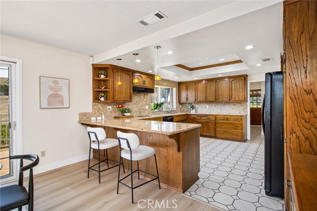 Detail Gallery Image 9 of 49 For 1238 Barbara Dr, Vista,  CA 92084 - 4 Beds | 2 Baths