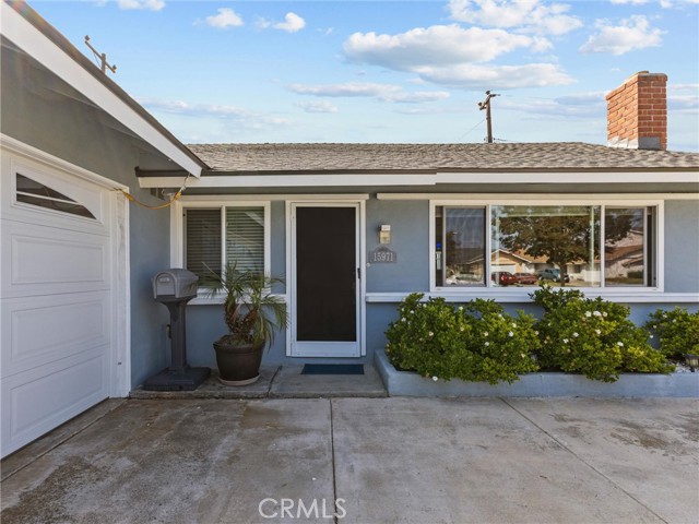 Detail Gallery Image 24 of 26 For 15971 Pilgrim Cir, Huntington Beach,  CA 92647 - 4 Beds | 2 Baths