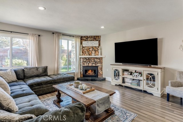 Detail Gallery Image 8 of 66 For 1871 Donna, Los Osos,  CA 93402 - 4 Beds | 2 Baths