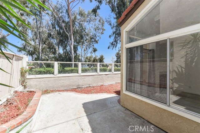 Detail Gallery Image 32 of 34 For 143 Stanford Ct #36,  Irvine,  CA 92612 - 2 Beds | 2/1 Baths