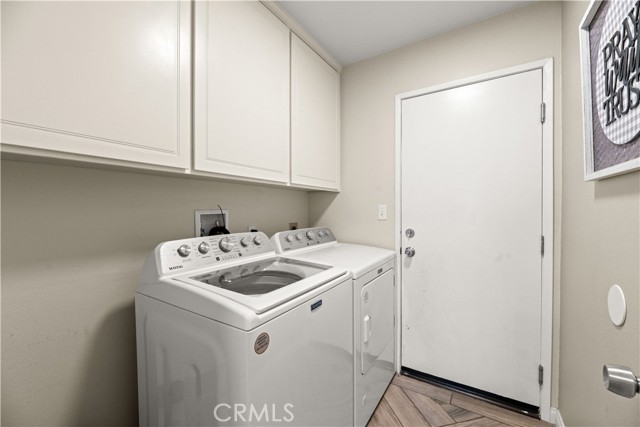 Detail Gallery Image 33 of 49 For 32816 Autumn Wood Cir, Lake Elsinore,  CA 92530 - 3 Beds | 2 Baths