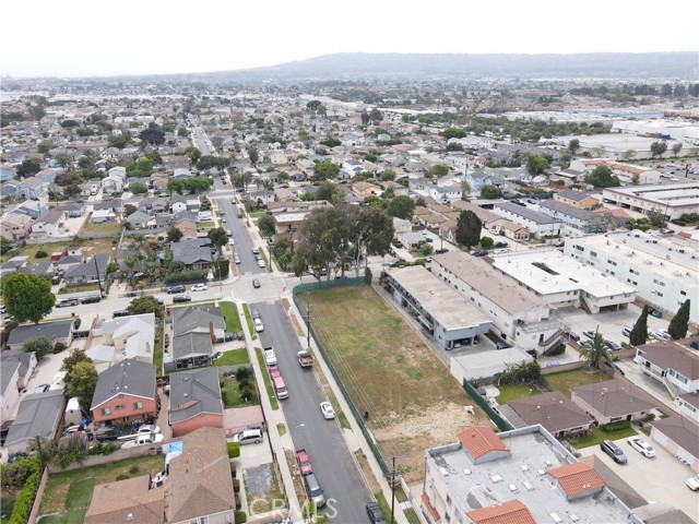 Image 3 of 9 For 21821 Harvard Boulevard