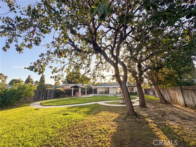 9952 Independence Avenue photo 31