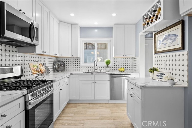 Freshly remodeled kitchen.