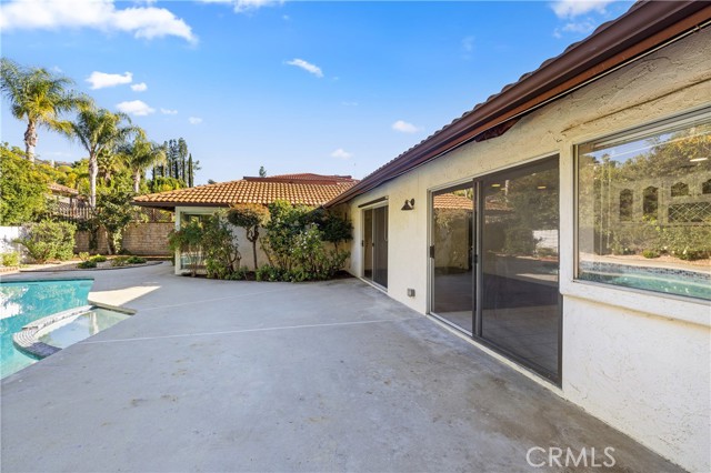 Detail Gallery Image 16 of 29 For 3950 Daguerre, Calabasas,  CA 91302 - 4 Beds | 3 Baths