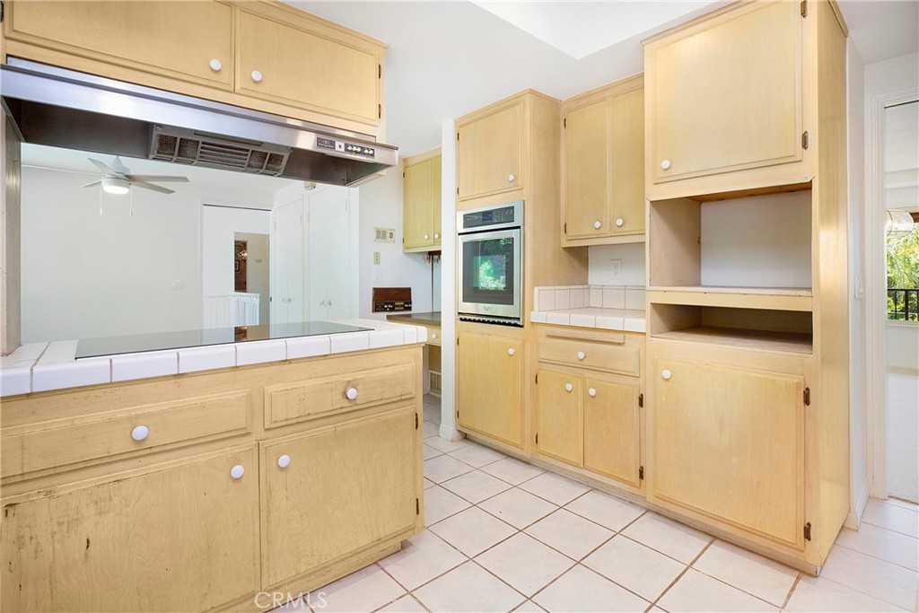 MLS #OC25241749 image #13