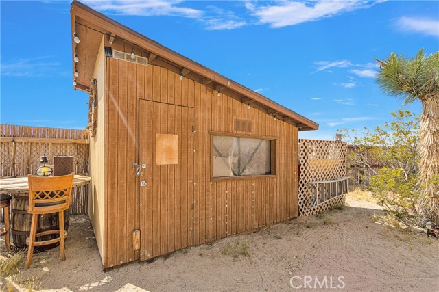 Detail Gallery Image 10 of 68 For 9180 Joshua Ave, Lucerne Valley,  CA 92356 - 4 Beds | 1/1 Baths