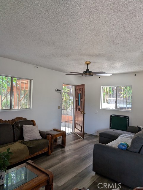 3231 Inez Street, Los Angeles CA: https://media.crmls.org/medias/f34831d2-0777-4b26-bda3-6bde59afaea0.jpg