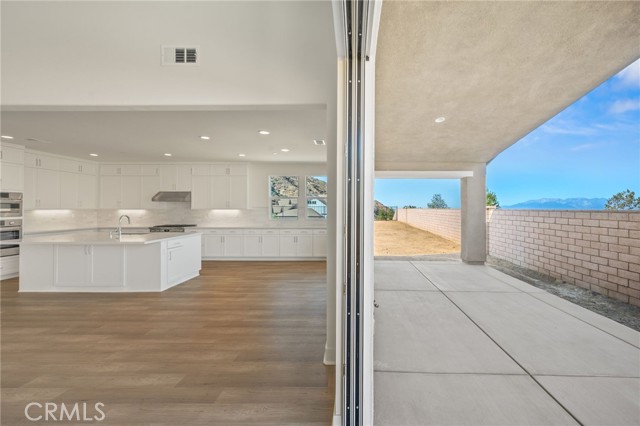 34524 Kadota Street, Yucaipa CA: https://media.crmls.org/medias/f34918c6-b852-40db-9f6c-14b3830a6bed.jpg