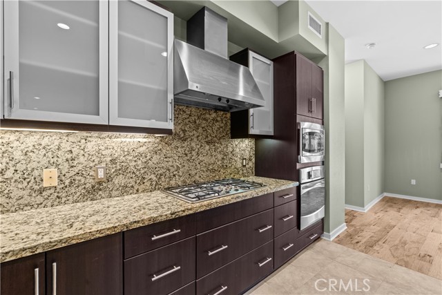 Detail Gallery Image 4 of 40 For 21 Gramercy #115,  Irvine,  CA 92612 - 2 Beds | 2 Baths