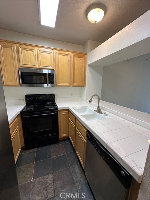 Detail Gallery Image 22 of 33 For 20191 Cape Coral #214,  Huntington Beach,  CA 92646 - 1 Beds | 1 Baths