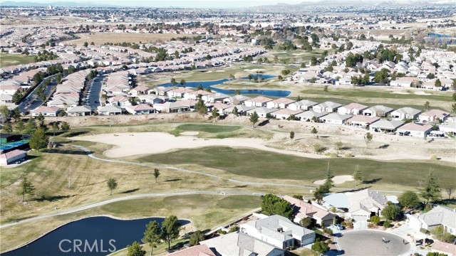 Detail Gallery Image 12 of 67 For 19689 Chicory Ct, Apple Valley,  CA 92308 - 4 Beds | 3 Baths