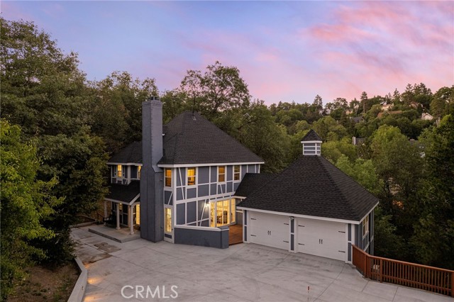 Detail Gallery Image 1 of 57 For 28164 North Bay Rd, Lake Arrowhead,  CA 92352 - 4 Beds | 3/1 Baths