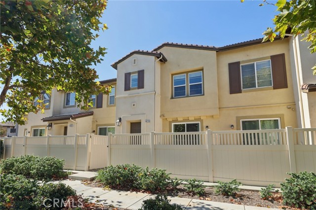 44118 Calle Luz, Temecula CA: https://media.crmls.org/medias/f34cb7cc-9a71-4db1-be8e-d4f8fd8bef97.jpg