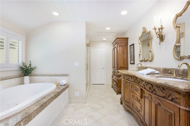 Detail Gallery Image 32 of 59 For 25951 Serenata Dr, Mission Viejo,  CA 92691 - 5 Beds | 3/1 Baths