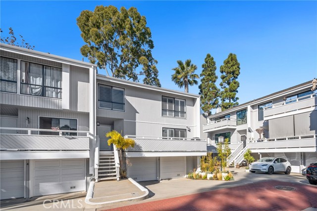 Detail Gallery Image 42 of 44 For 5 Kialoa Ct #99,  Newport Beach,  CA 92663 - 4 Beds | 2/1 Baths