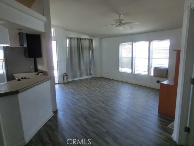 20843 Waalew Road, Apple Valley CA: https://media.crmls.org/medias/f34e173c-55be-46e8-adb9-01aaab4ade0b.jpg