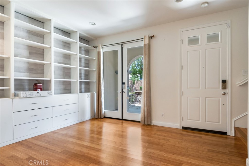 MLS #CV25152670 img 2