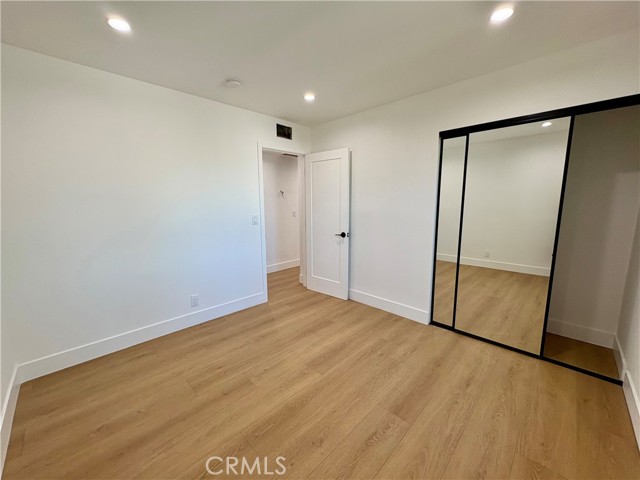 22935 Felbar Avenue, Torrance CA: https://media.crmls.org/medias/f350245b-4bd5-4f73-ba90-f3472ab39d4d.jpg