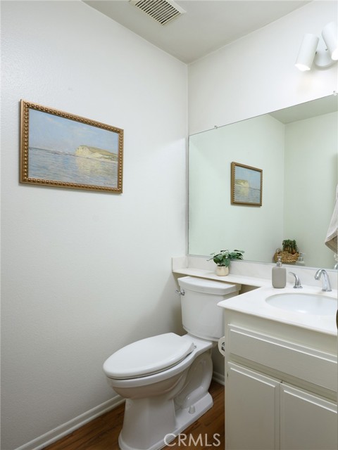 5927 E Creekside Avenue, Orange CA: https://media.crmls.org/medias/f3504743-2a68-428c-922f-8e4fa3cebcac.jpg