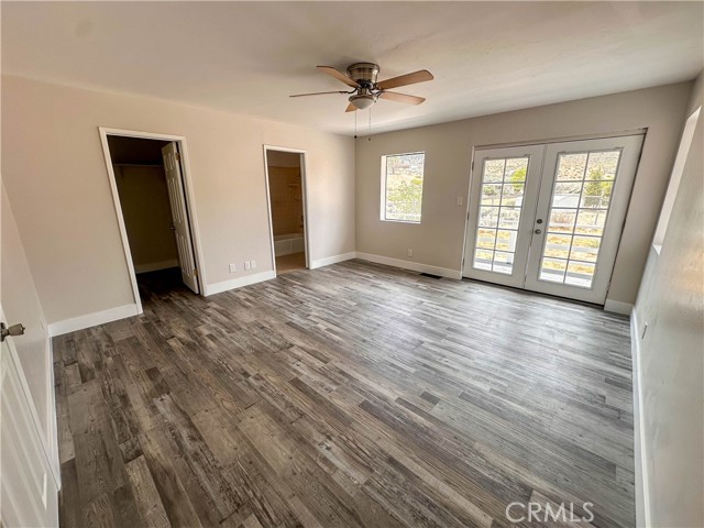 Image 20 of 37 For 4921 Bella Vista Drive