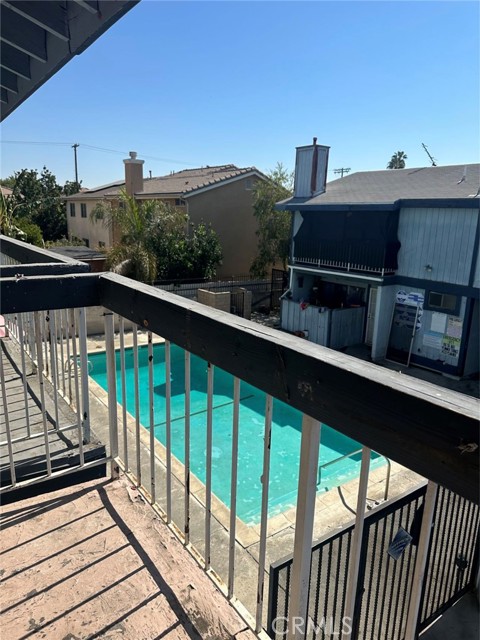 14520 Plummer Street, Panorama City CA: https://media.crmls.org/medias/f350b89f-204f-4b52-abc1-ecc15d6e7c97.jpg