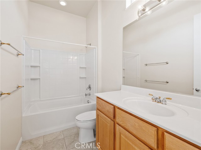 Detail Gallery Image 21 of 38 For 19301 Galloping Hill Rd, Apple Valley,  CA 92308 - 2 Beds | 2/1 Baths