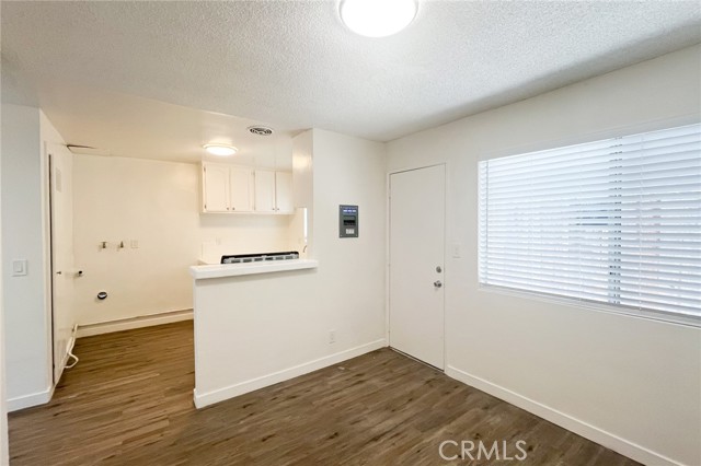 Detail Gallery Image 11 of 25 For 1123 Ohio, Long Beach,  CA 90804 - – Beds | – Baths