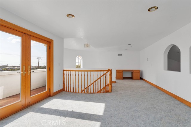 8381 White Road, Phelan CA: https://media.crmls.org/medias/f353f447-1eb7-43e8-a7f4-cea9a5db9165.jpg